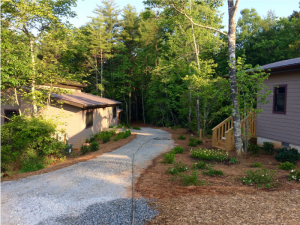 cabin2-700px-300x225 cabin2-700px-300x225
